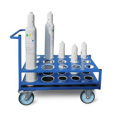 Transportwagen für medizinischen Sauerstoff -  6 Flaschen mit  Ø 150 mm und 9 Flaschen mit Ø 105 mm 